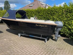 Tweedehands sloep Oudhuyzer 460 met Yamaha 9.9 PK 4 Takt bij Twins Watersport