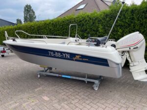 Consoleboot kopen? Yamarin 4300 met Evinrude 60 PK E-tec bij Twins Watersport