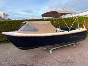 Sloep Lago Amore 550 met Suzuki 9.9 PK 4 Takt.18