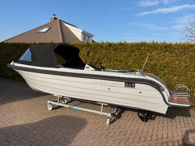 Coastliner 565 met Tohatsu 20 PK bij Twins Watersport