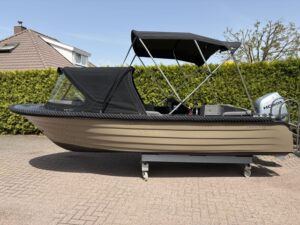 Vaarklare Liberty 505 sloep met Honda 40 pk buitenboordmotor