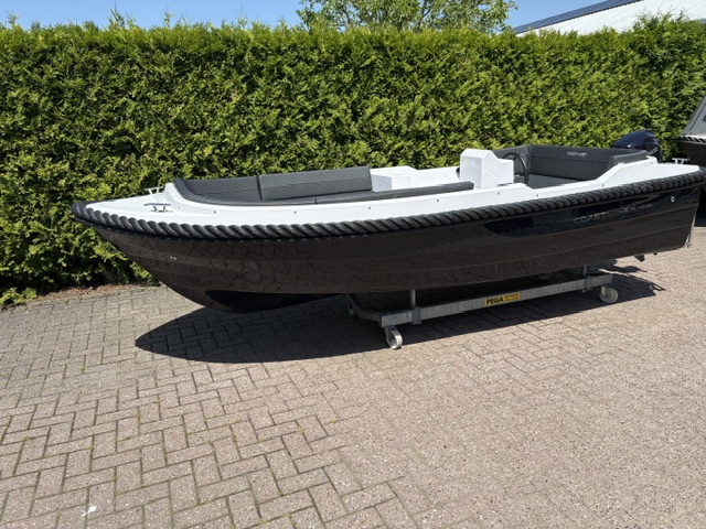 Coastliner 439 XL met Tohatsu 8 PK — nieuwe polyester sloep Twins Watersport