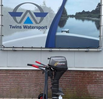 Tohatstu 8 PK 4 Takt lang 2004.buitenboordmotor