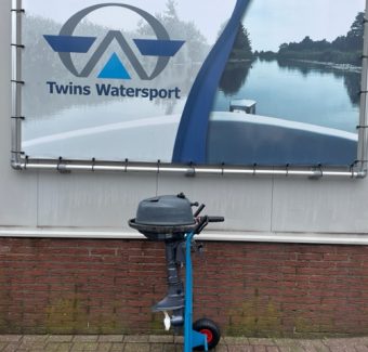 Buitenboordmotor kopen? Twins Watersport Ruinerwold. Yamaha 4 PK 4 takt